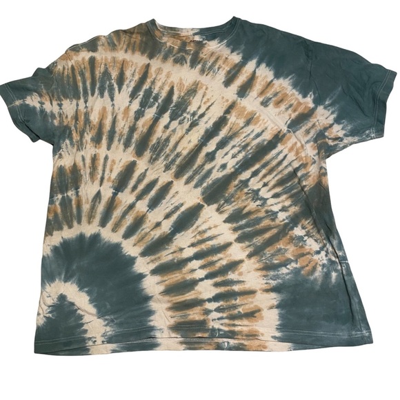 PINK Victoria's Secret Tops - VS PINK tie dye tee